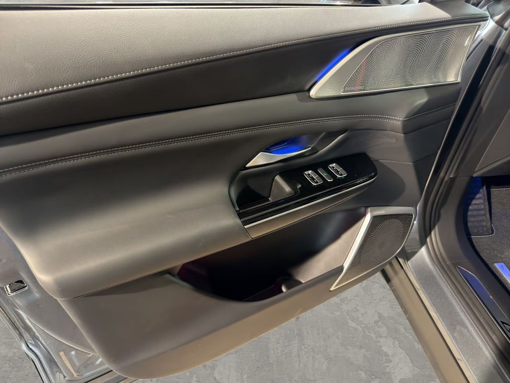 Xpeng G9