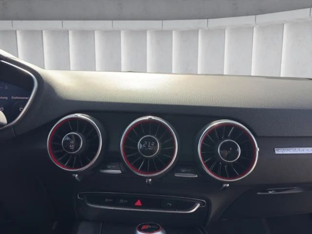 Audi TT RS