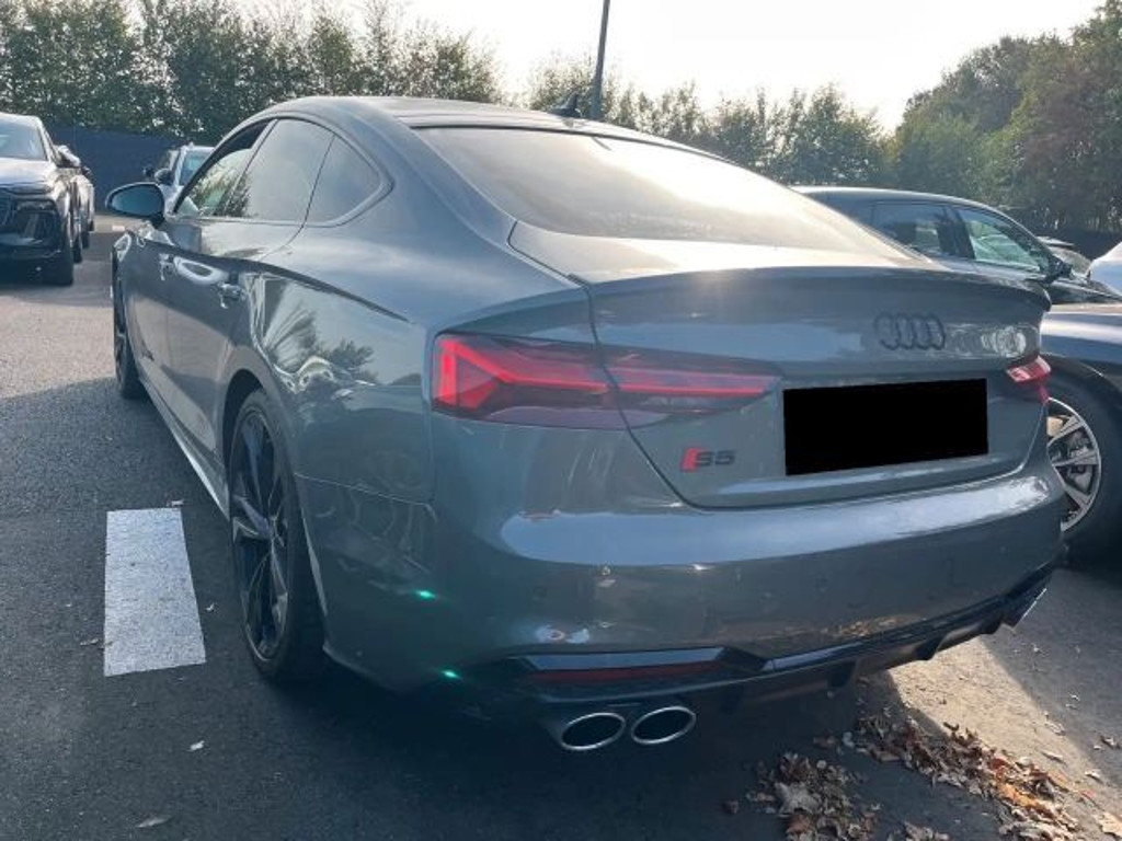 Audi S5