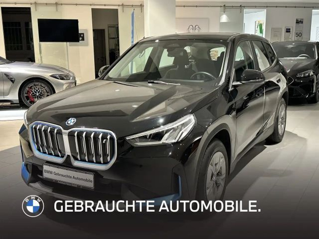 BMW iX1 xDrive30