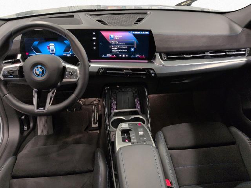 BMW iX2