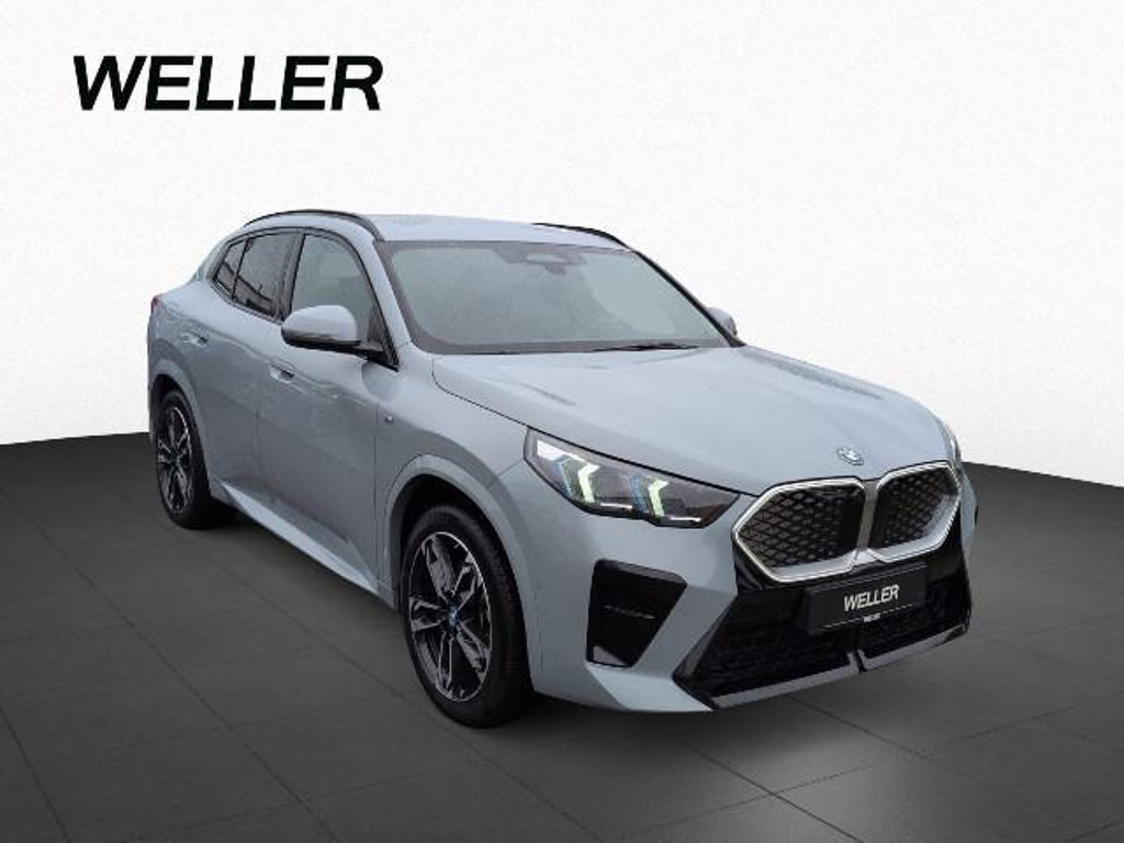BMW iX2