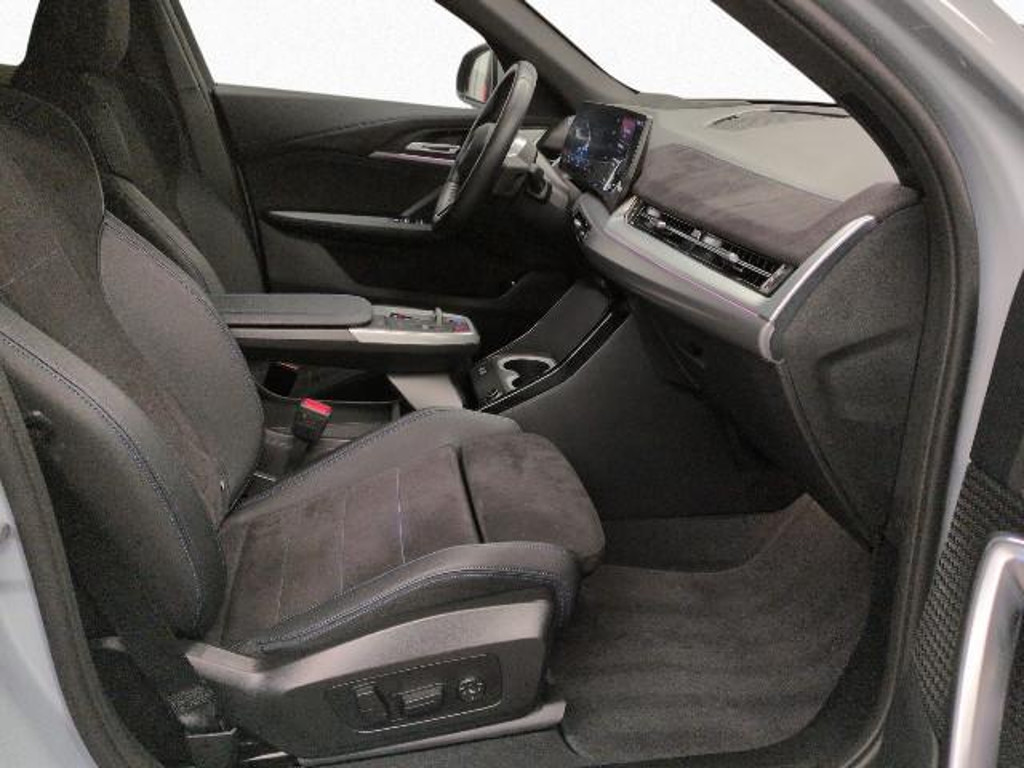 BMW iX2