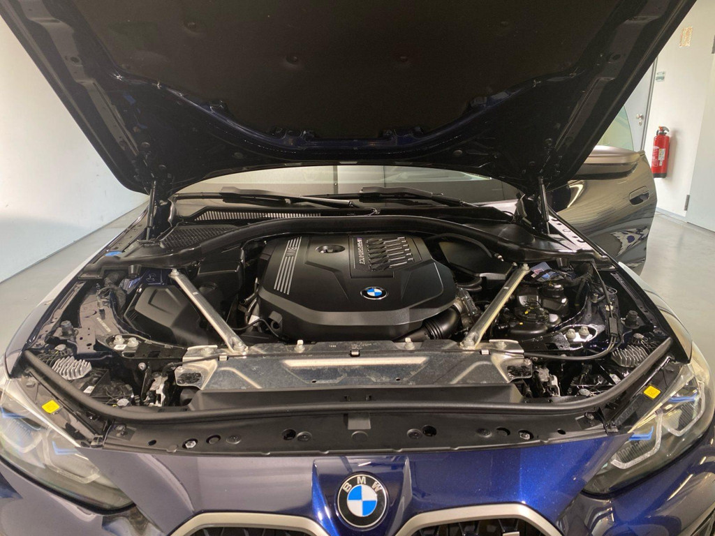 BMW M440