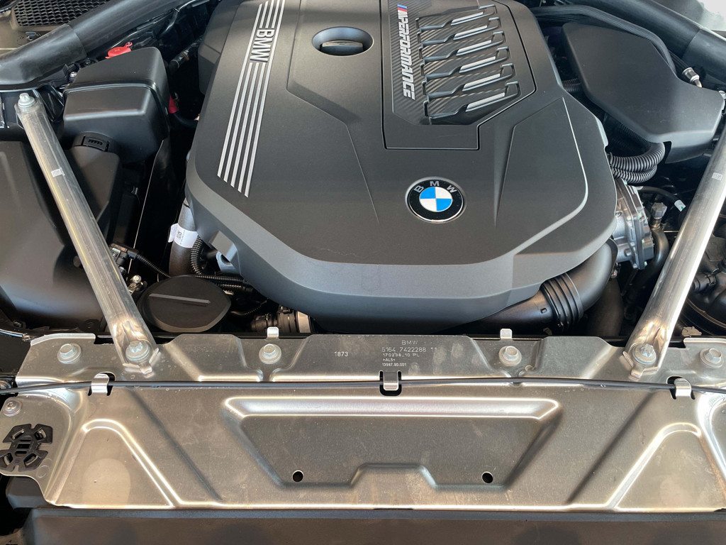 BMW M440