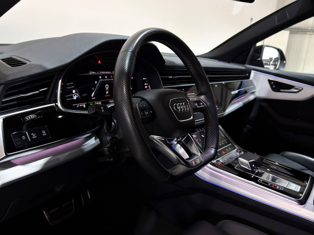 Audi SQ8