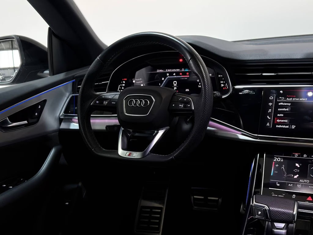 Audi SQ8