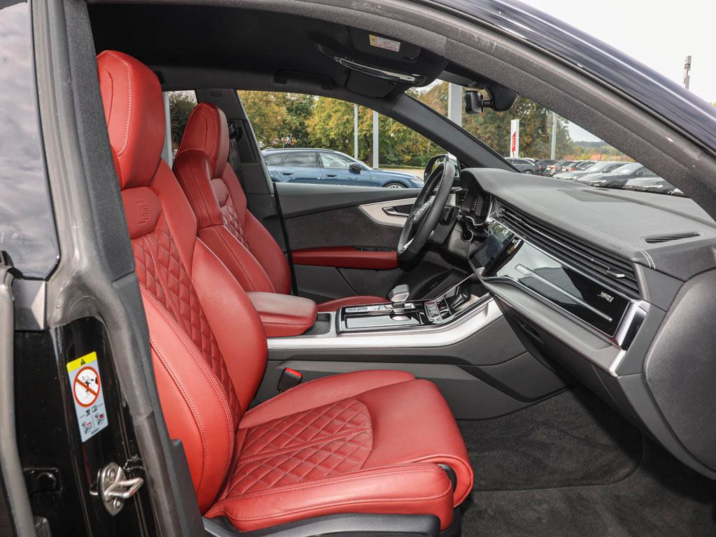 Audi SQ8