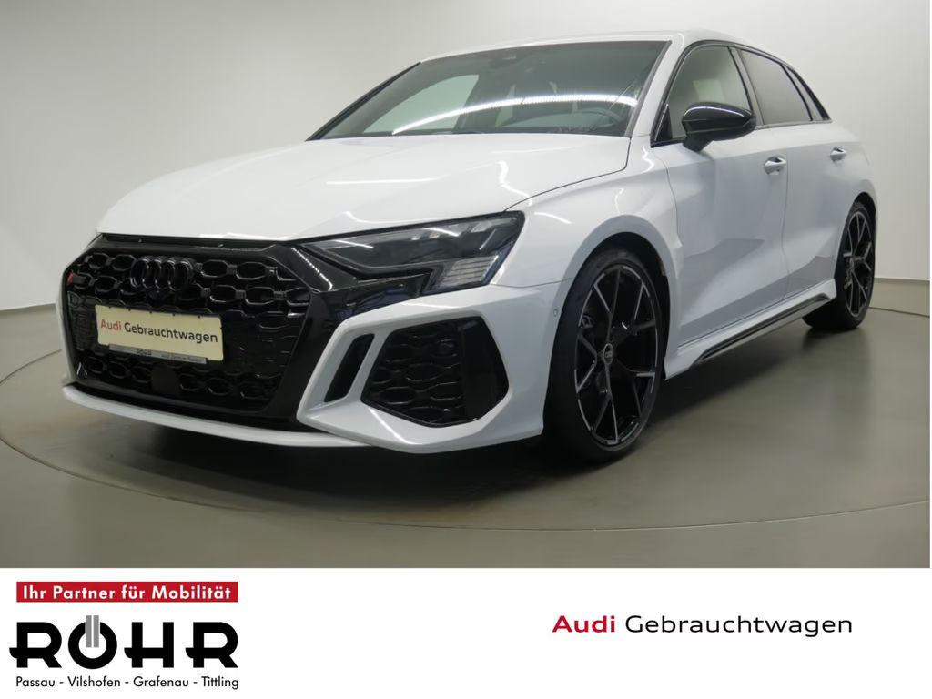 Audi RS3 Sportback Sedan