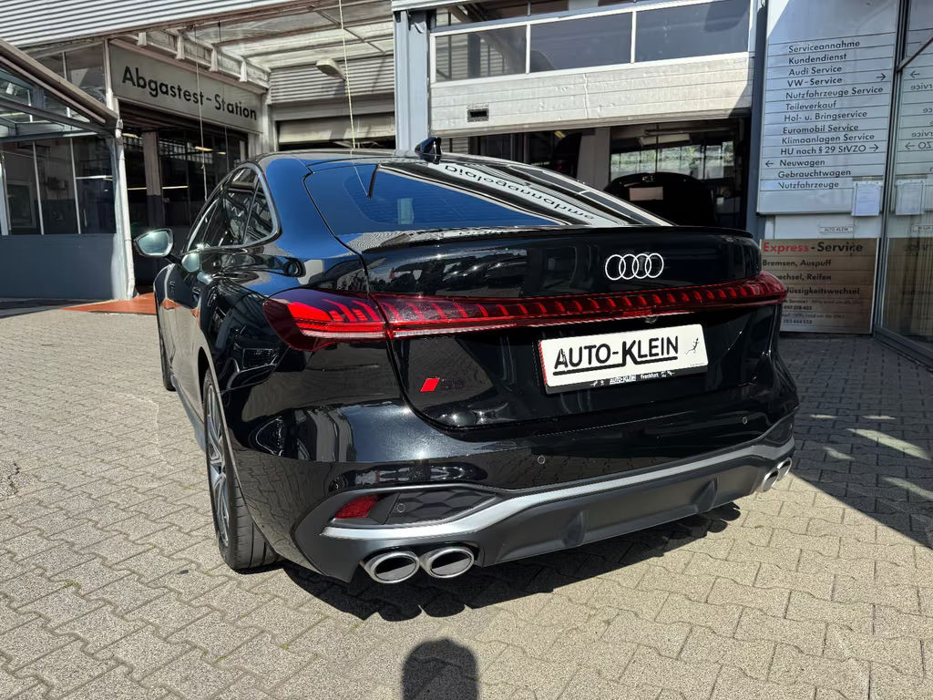Audi S5