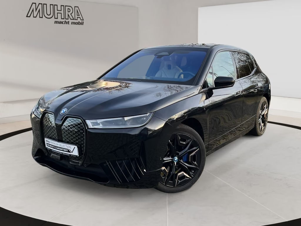 BMW iX