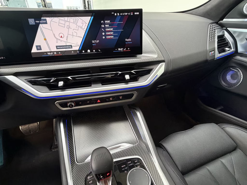 BMW XM