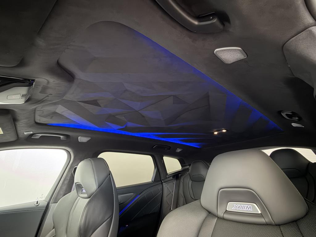 BMW XM