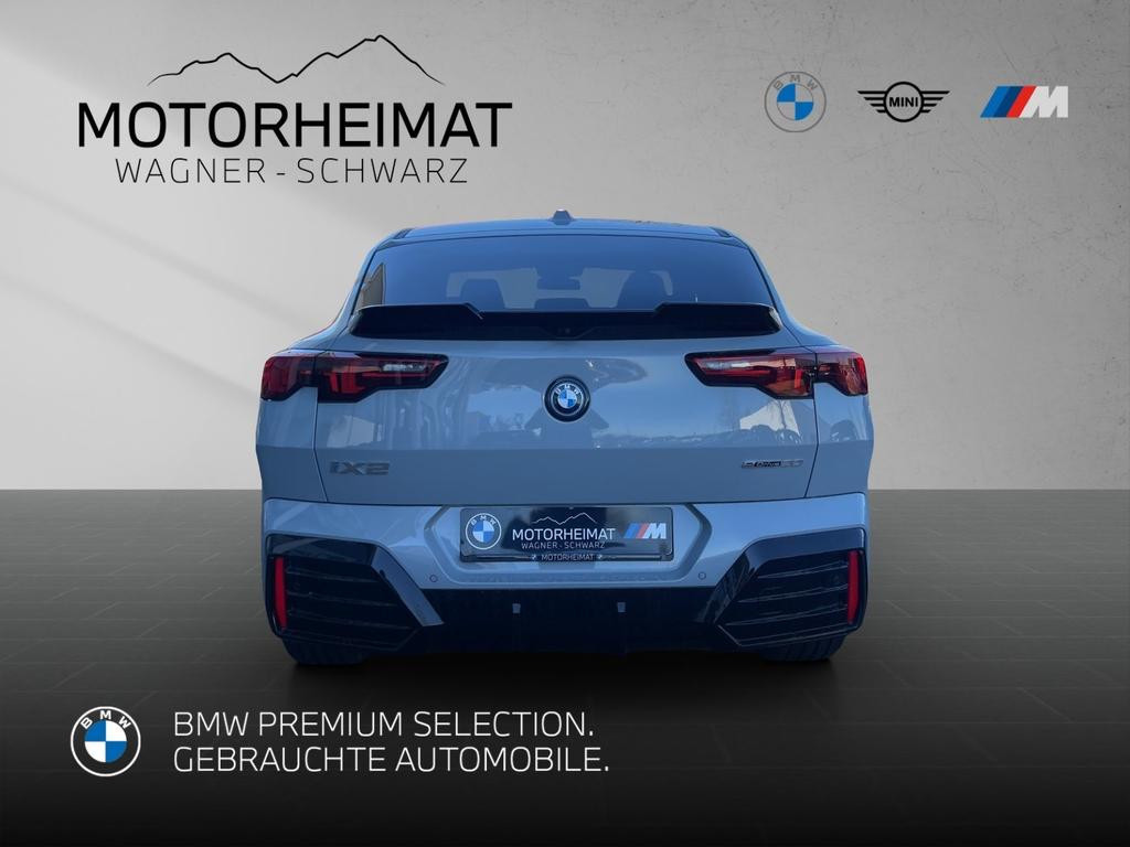 BMW iX2