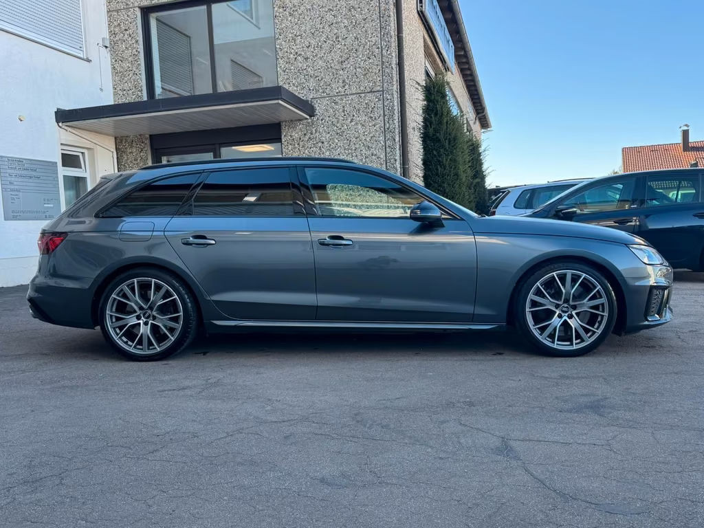 Audi S4