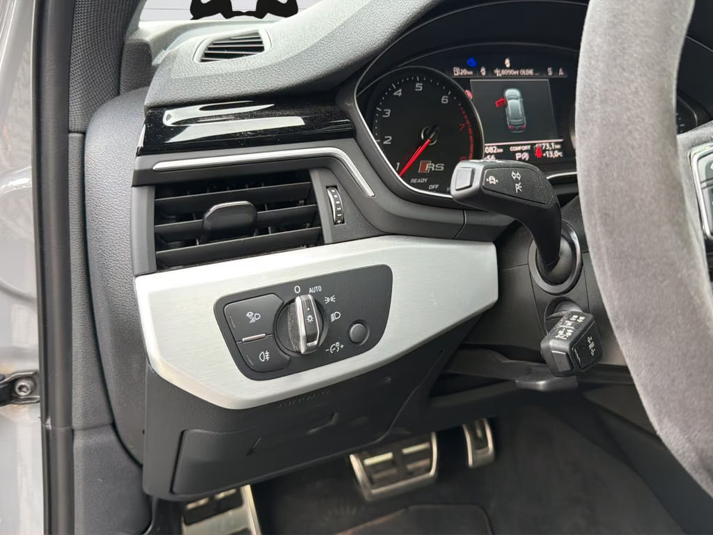 Audi RS4