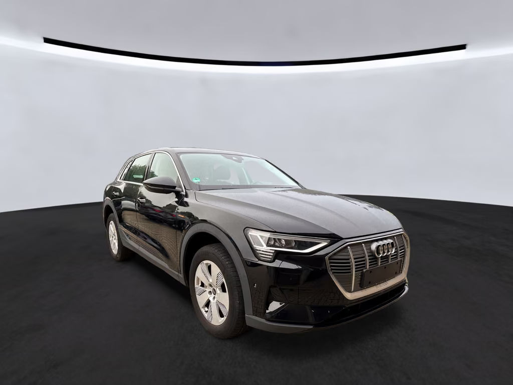 Audi e-tron Quattro 50