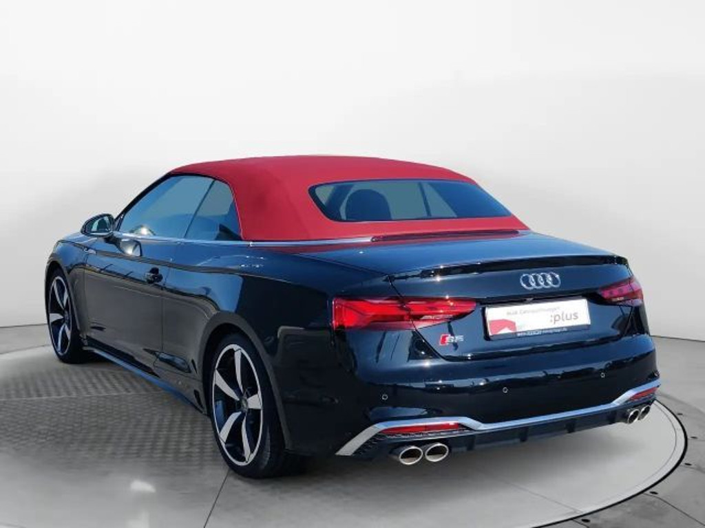Audi S5