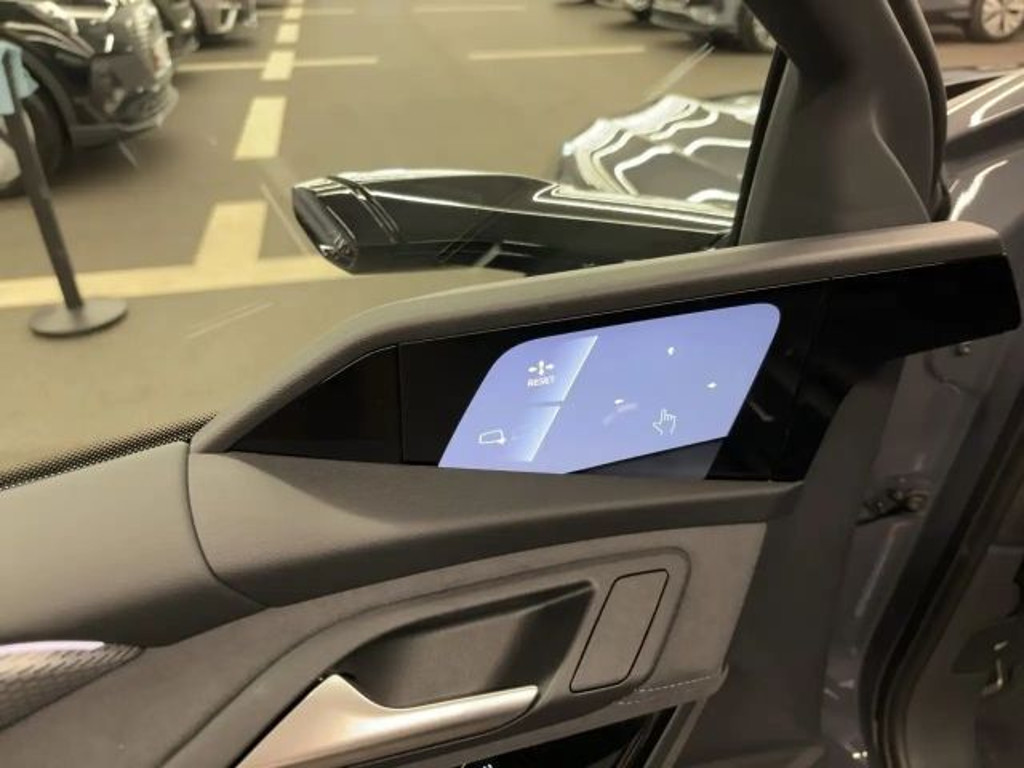 Audi S6 e-tron