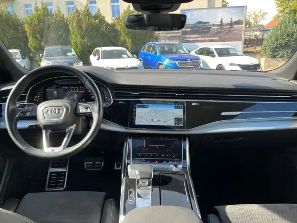 Audi SQ8