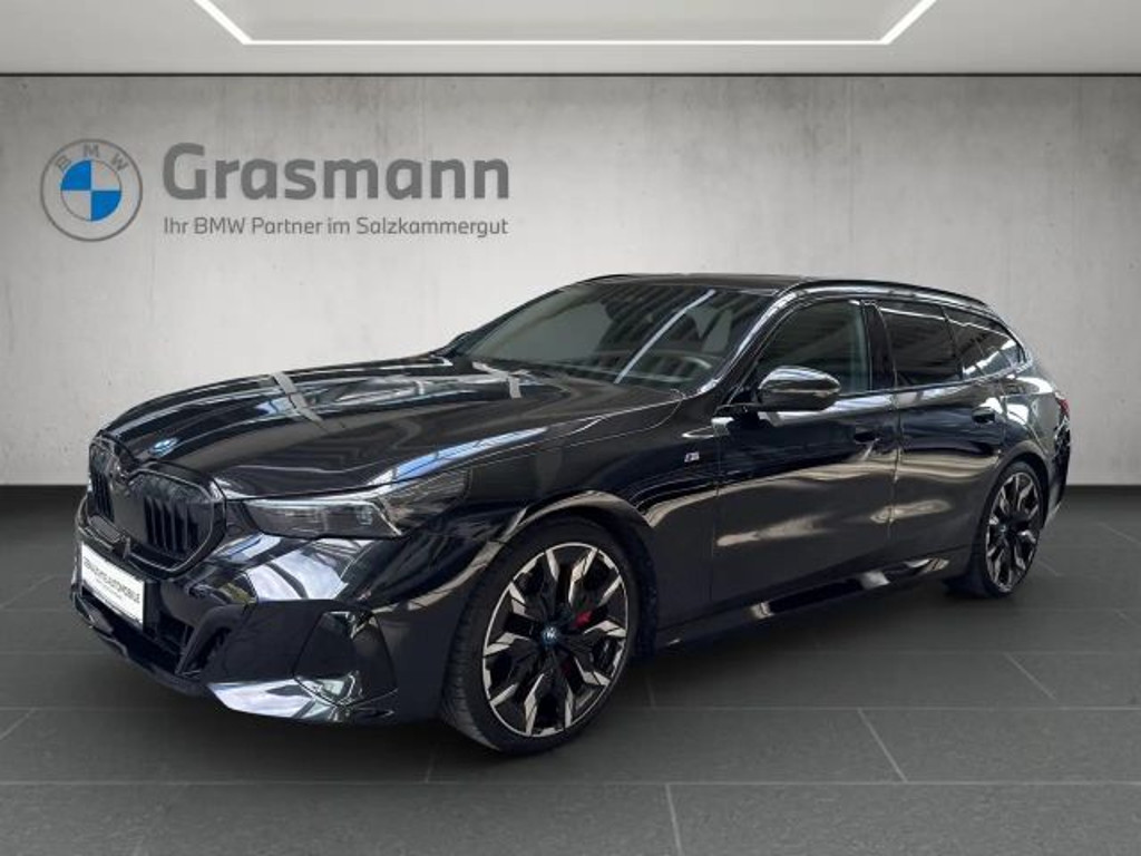 BMW i5 eDrive40