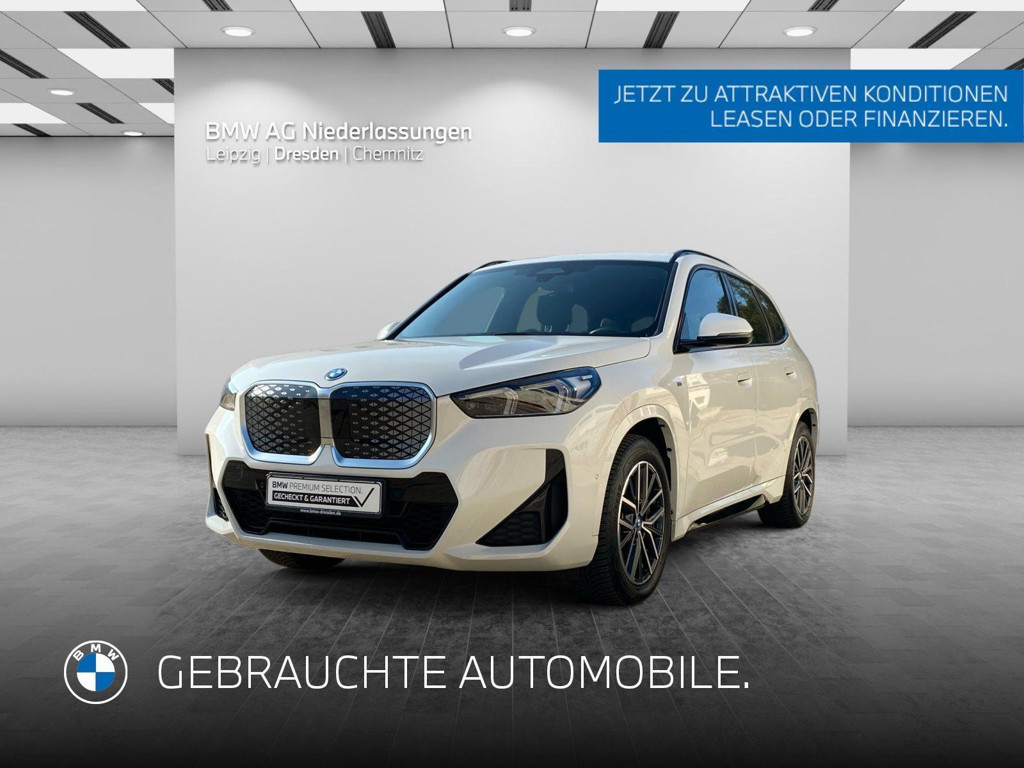 BMW iX1 xDrive30