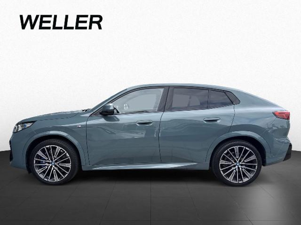BMW iX2