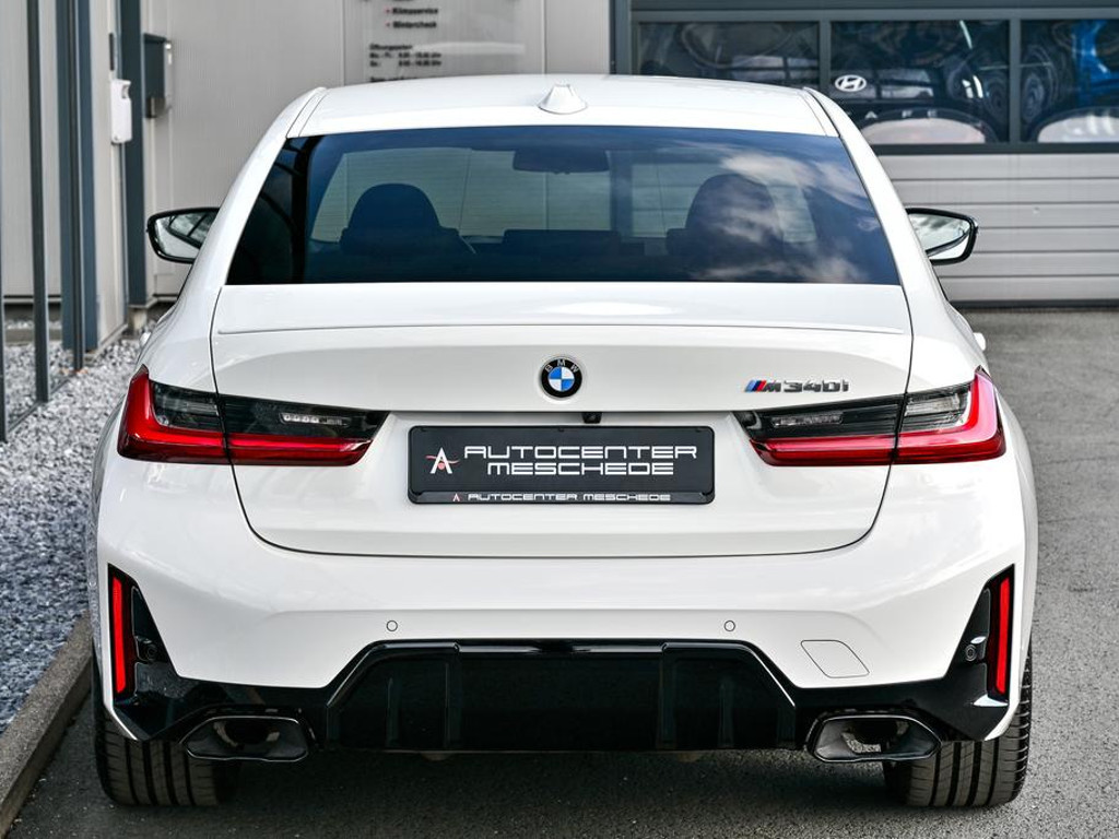 BMW M340