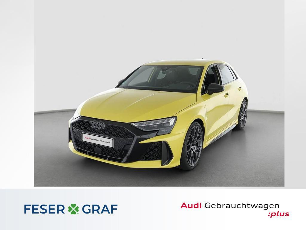 Audi RS3 Sportback Sedan Quattro