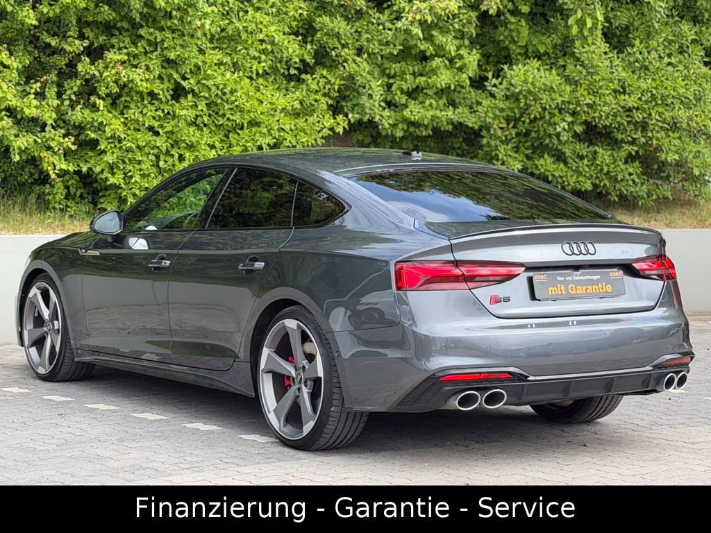 Audi S5