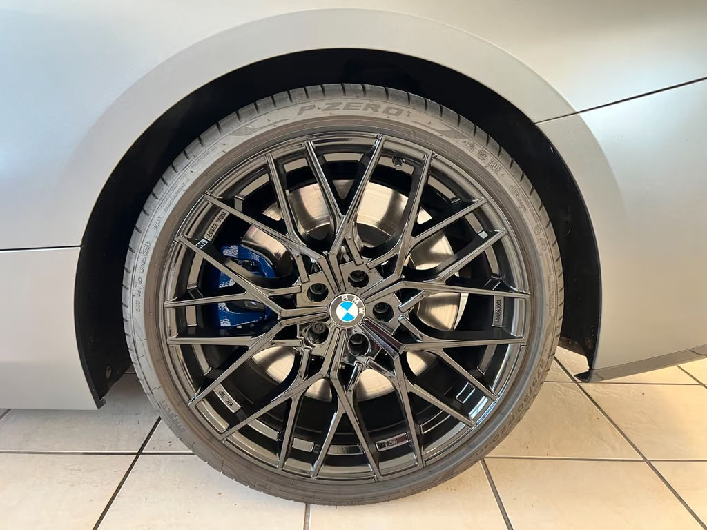 BMW M850