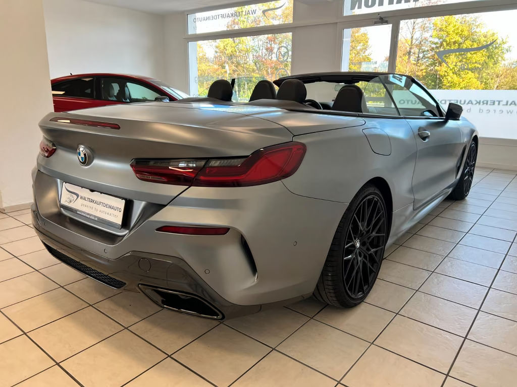 BMW M850