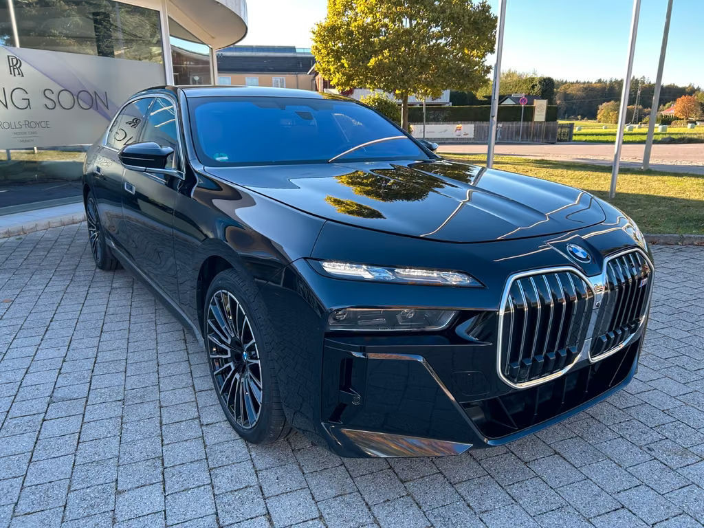 BMW 7 Serie 760 xDrive Executive Sedan