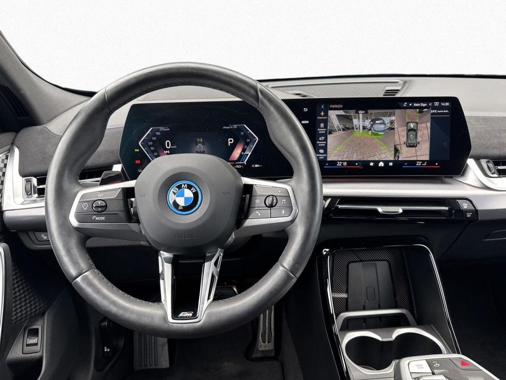 BMW iX2