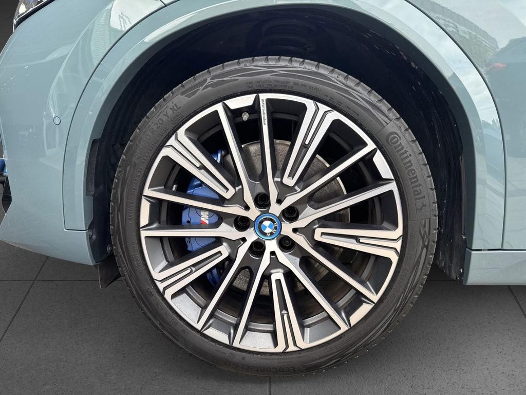 BMW iX2