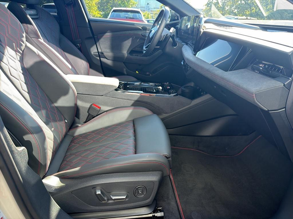 Audi S6 e-tron