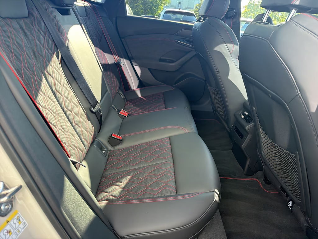 Audi S6 e-tron