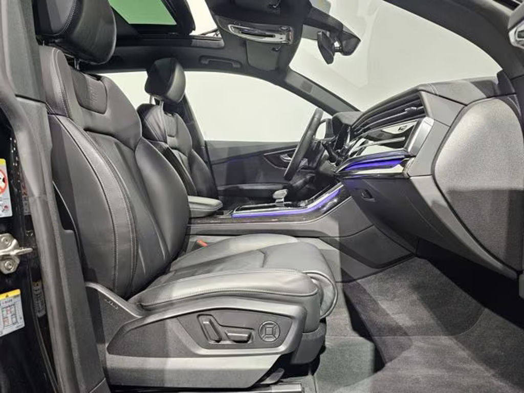 Audi SQ8