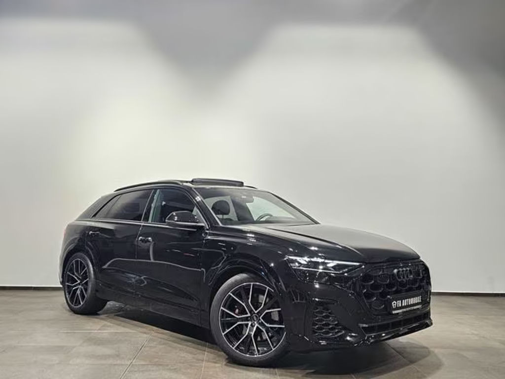 Audi SQ8 Black Edition