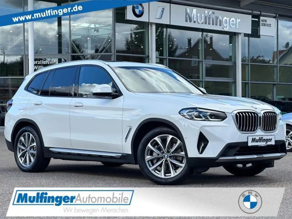 BMW X3 0i Sports.HUD PanoD.Kamera KomfZug HiFi 19"