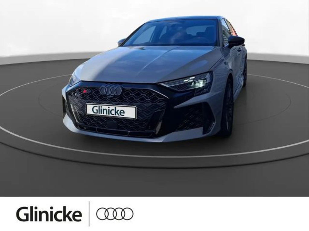 Audi RS3 Sportback Sedan S-Tronic