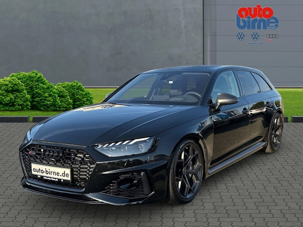 Audi RS4 Avant Quattro