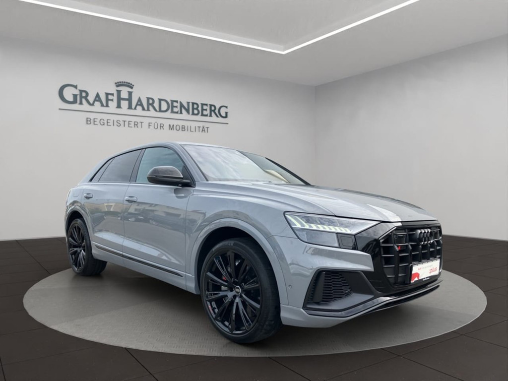 Audi SQ8