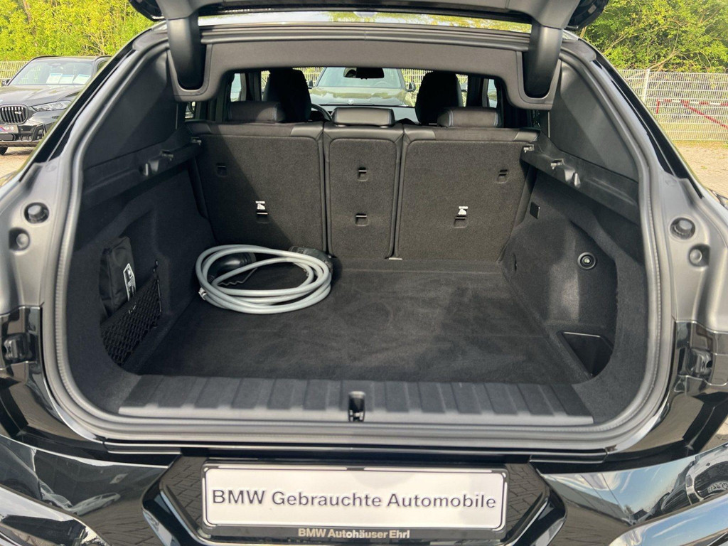 BMW iX2