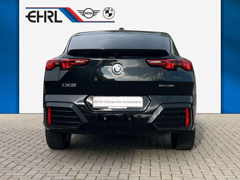 BMW iX2