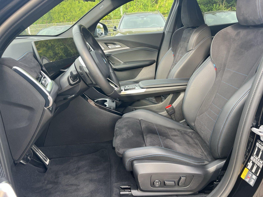 BMW iX2
