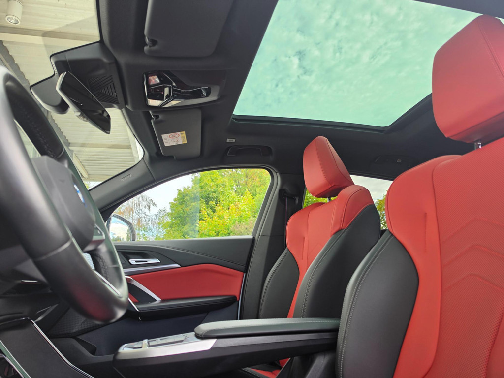 BMW iX2