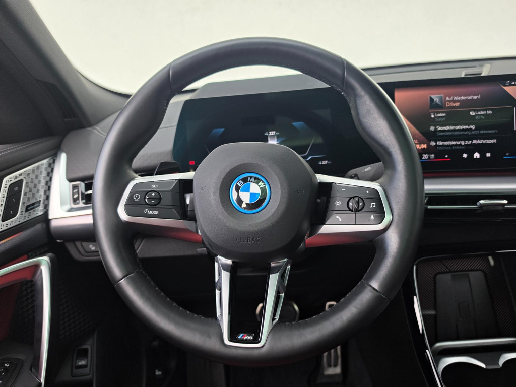 BMW iX2