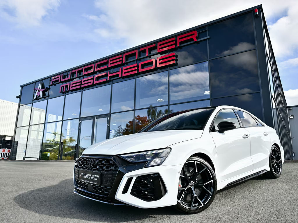 Audi RS3 Sedan