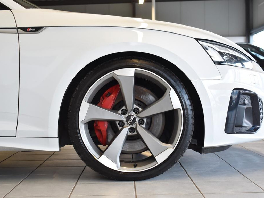 Audi S5